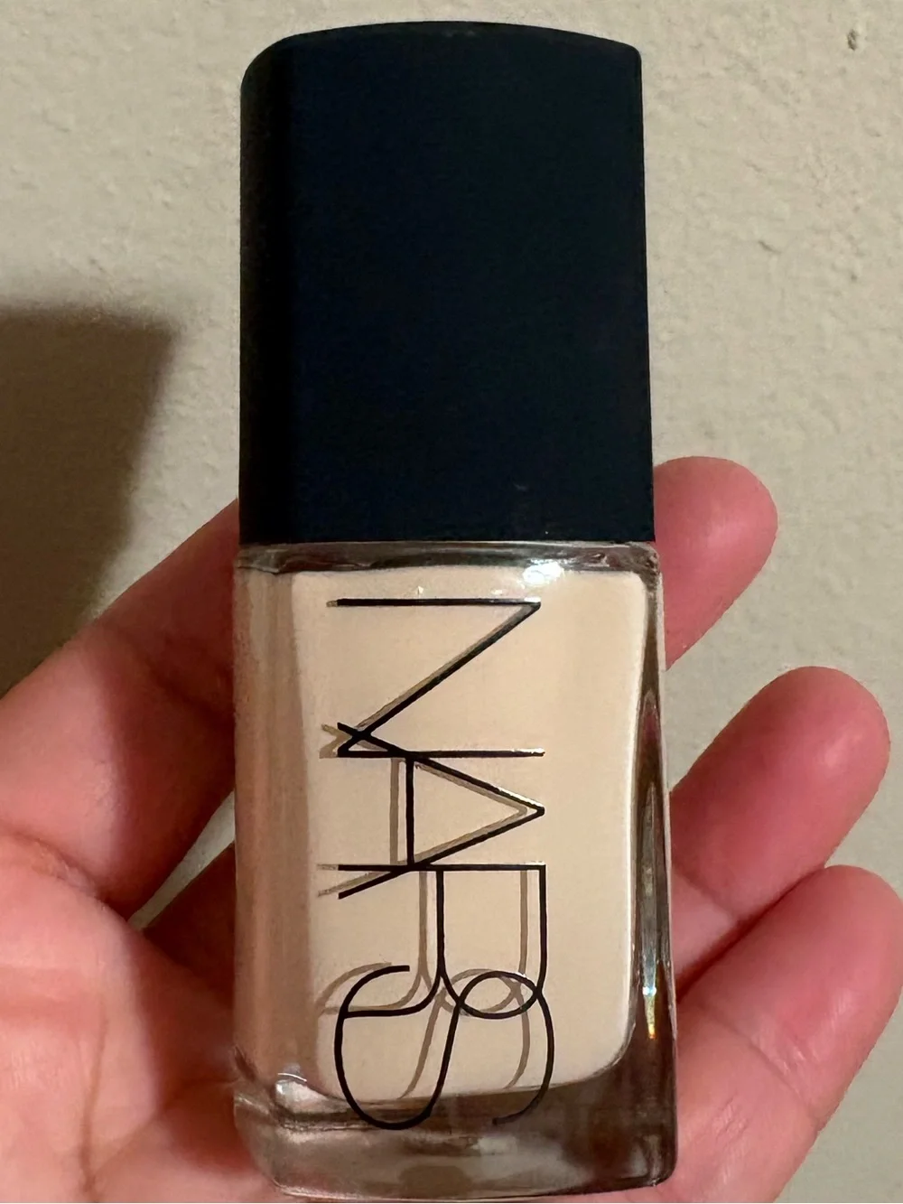 NARS Sheer Glow Foundation - LIGHT O SIBERIA Brand New Never Used.